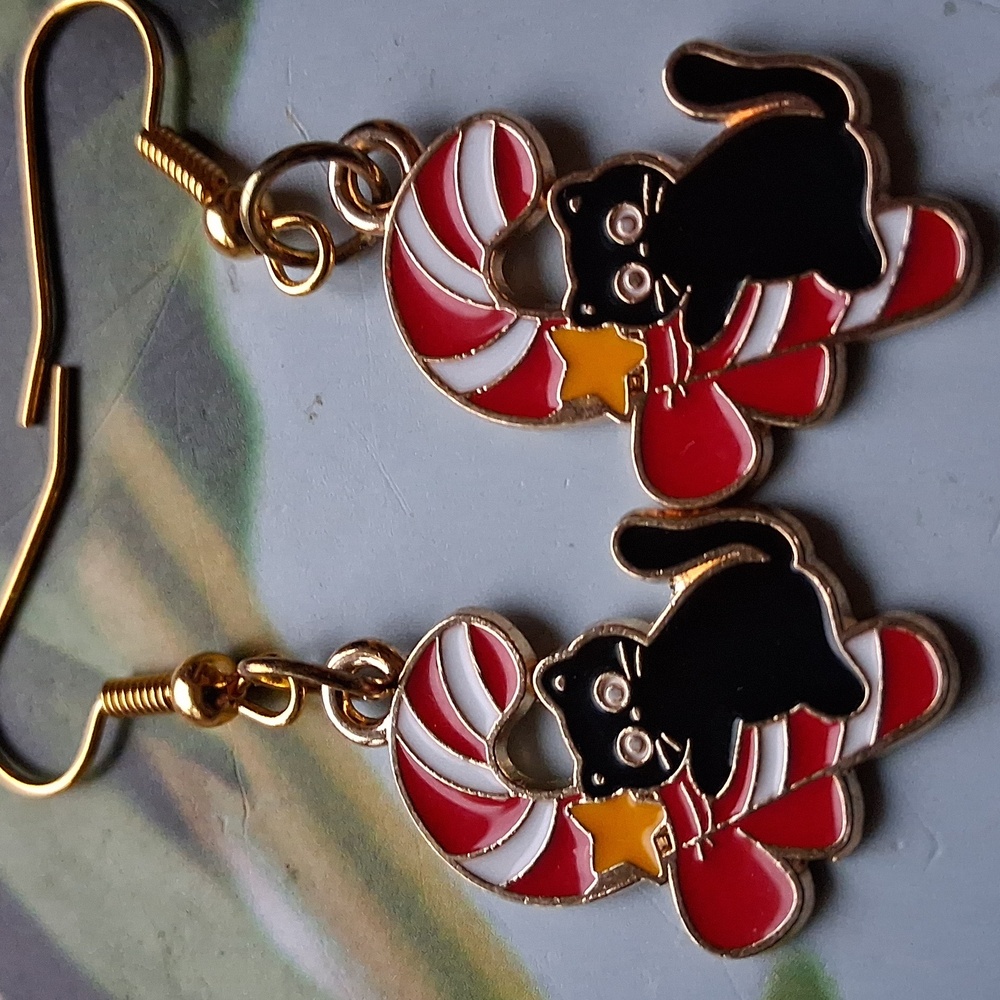 Kitty Christmas Earrings